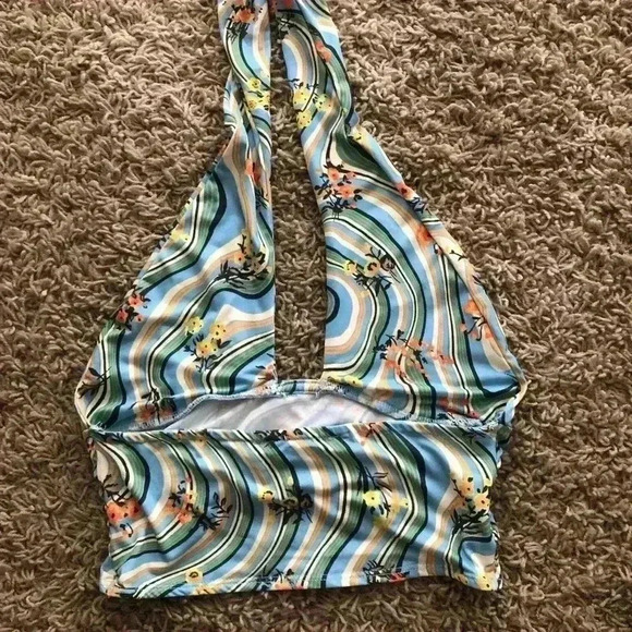 Urban Outfitters halter crop top. Size small. - Picture 3 of 5